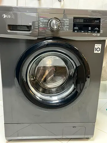 LG front load 8 kg washing machine