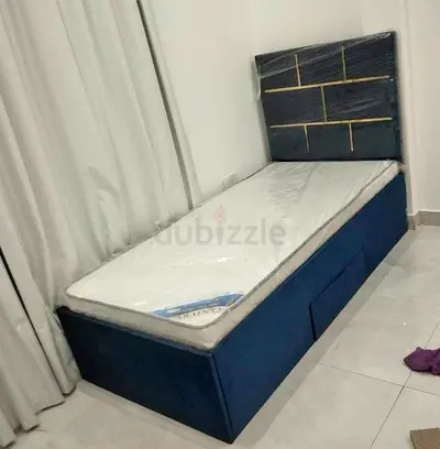Brand new Valvet Single bed with Mattress