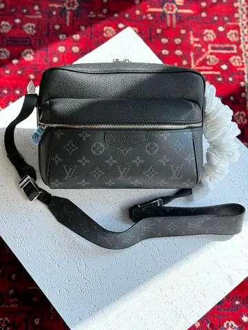 Louis Vuitton outdoor messenger bag