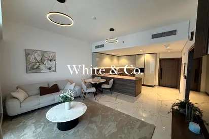 Fully Furnished|Brand New|Flexible Cheques
