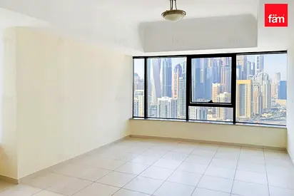 Vacant Chiller Free With Maid's Room Near Metro