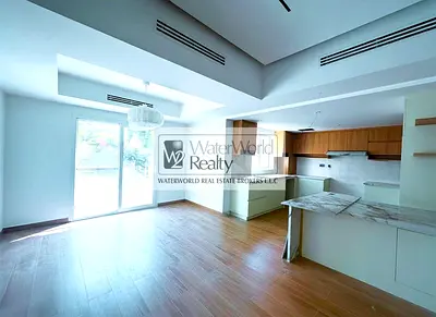 3 BR + Study | Fully Upgraded | Lake View