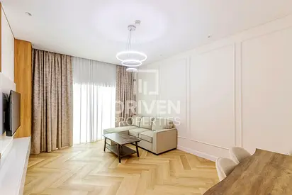Upgraded Unit | Furnished | Vacant | Modern Layout