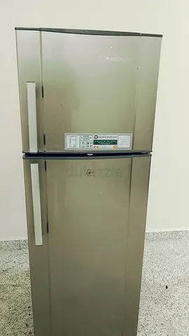 Westpoint Family Size Fridge
