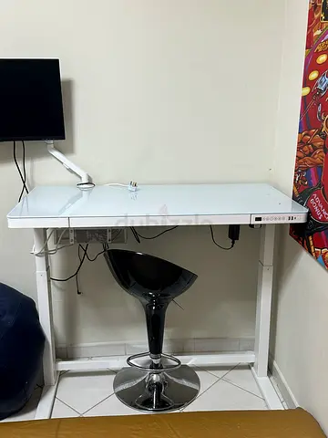 Mahmayi All-In-One Standing Desk  Study table With Adjustable Height | Usb Charging|