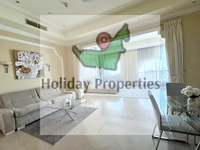 Beachfront Deluxe King Suite with golf view