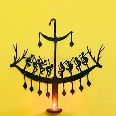 Metal wall hanging candle holder