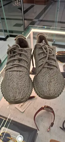 Light grey knitted casual sneakers - size unknown, gently used