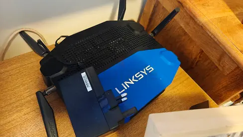 Linksys Wireless Router (AC1900 Series) - Good Working Condition
