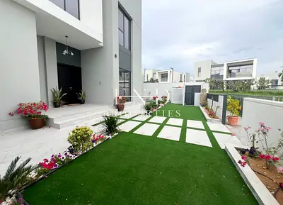Type A | Pool and Park Views | Corner Unit