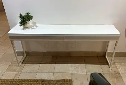 Desk ikea
