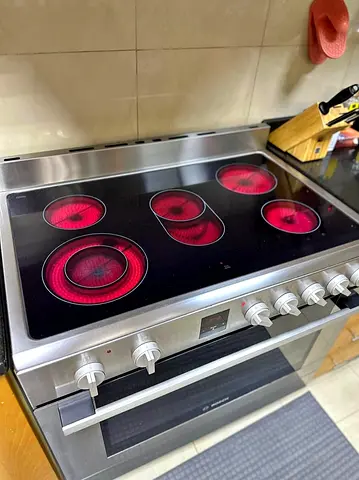 Bosch latest model electric ceramic cooker 90x60cm