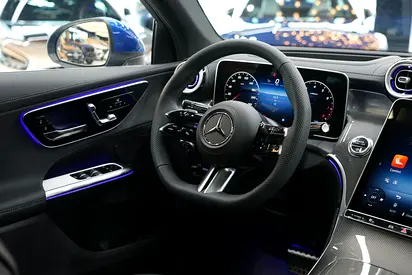 2026 Mercedes-BENZ GLC — миниатюра 11
