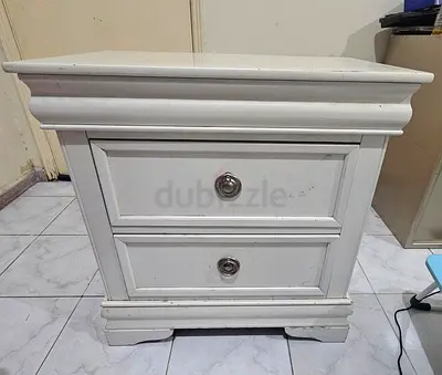 TABLE-2NOS