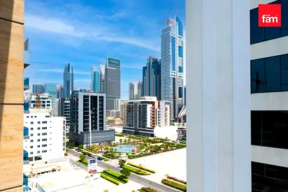 Spacious APT | 2plus Maid's | Near Metro