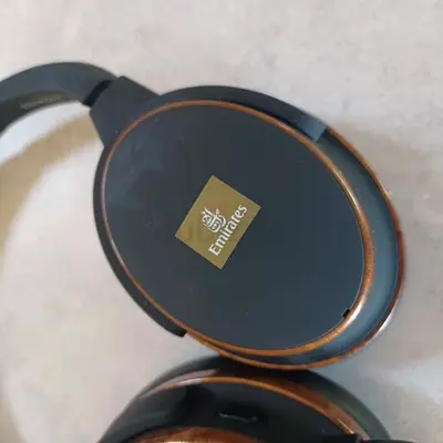 Emirates Sounds Good Premium Noise-Cancelling Headphones (Brand New)