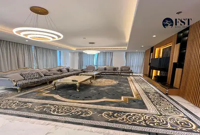 Fully Upgraded 4 Bedroom with 2 Car Parking