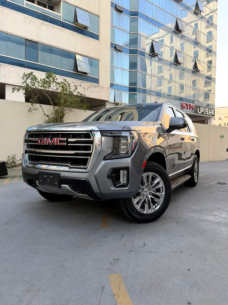 GMC Yukon 2021 — photo 1 of 9