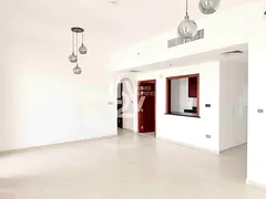 Larger Layout | Furnished/Unfurnished | Vacant