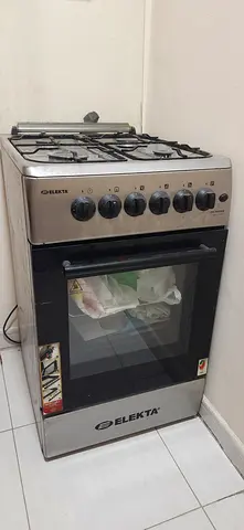 Used Elektra freestanding gas oven and stove - good working condition