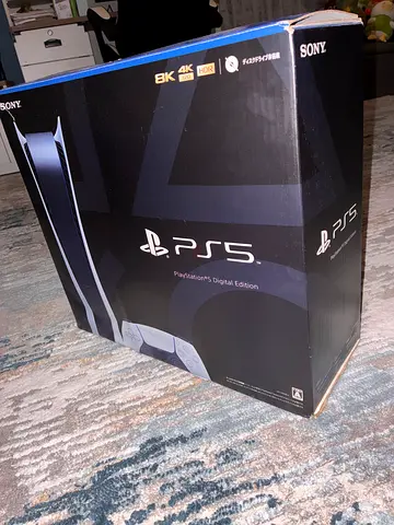 PlayStation 5 (PS5) Console - Disc Edition in Original Box