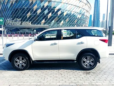 Fortuner 2020 GCC - V4 - 2 Keys - 1 Owner - Excellent Condition