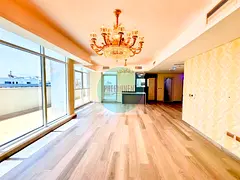 Luxury Penthouse l Modern Living l Prime Location