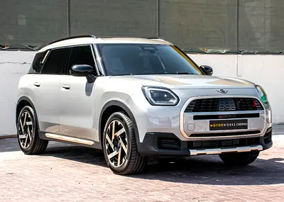 GCC Spec..Mini Cooper Countryman S 2024 AWD...Final production of 2024 adapted to 2025 shape !!