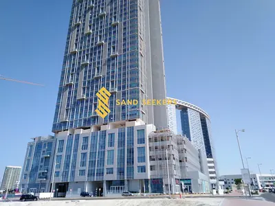 Panoramic Views ! Elegant Space ! Prime Residence