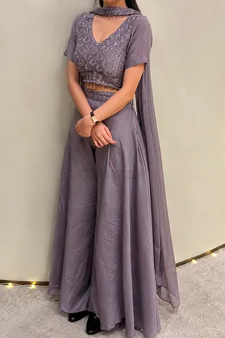 Grey embroidered lehenga light violet set with dupatta – size medium