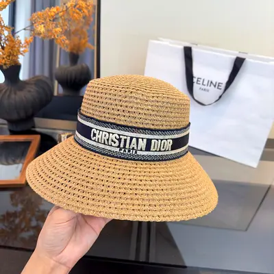 Dior D-bobby straw hat