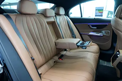 Mercedes-Benz E-Class E 300, миниатюра 17