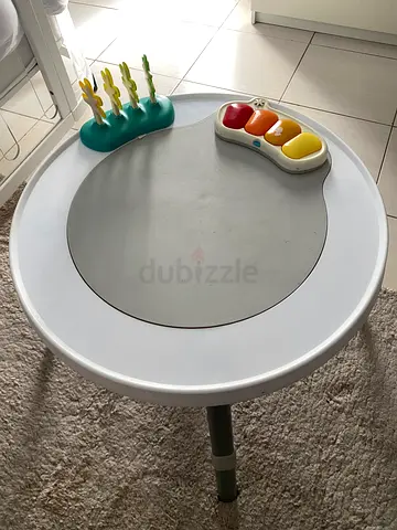 SkipHop 3in1 Kids activity table