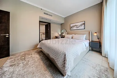 1 BD in Bay Central with the Iconic Marina Views