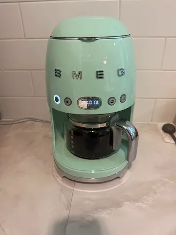 SMEG Retro Style Drip Coffee Maker (Mint) - Good Working Condition