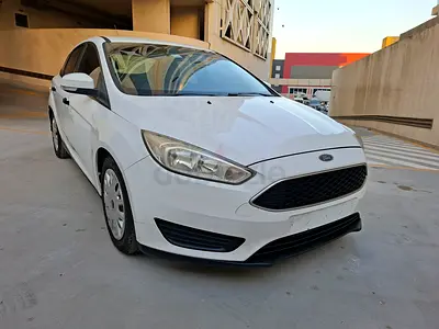 2017 FORD FOCUS SEDAN ECOBOAST  GCC RTA PASSED SUPER CLEAN WELL MAINTAINED IN EXCELLENT CONDITION