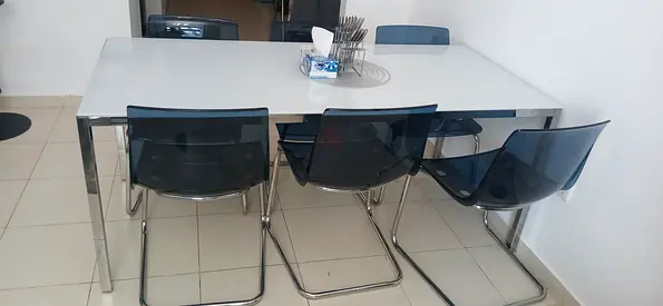 Glass Top Dining Table with 6 Modern Transparent Chairs