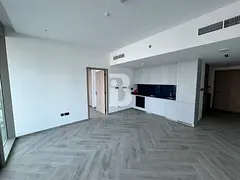 Mid floor | Peninsula One | Prime Location
