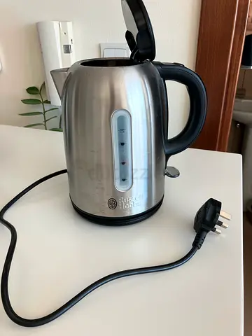 Stainless Steel Electric Kettle - 1.7L, Good Working Condition
