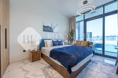 High Floor | Canal View | Long-Short Term