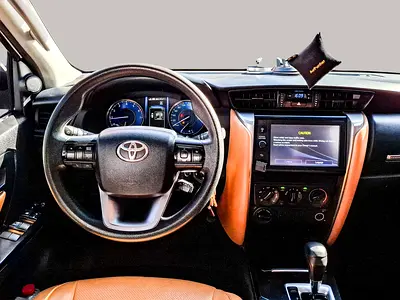 صورة 10 لـ 2022 Toyota FORTUNER