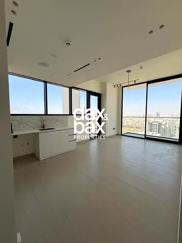 High-Floor | Balcony & Plunge Pool | Downtown City View
