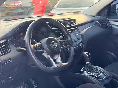 2018 Nissan ROGUE — миниатюра 4