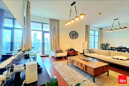Huge Layout | Mid Floor | Balcony | Near Metro