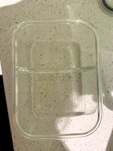 Glass Meal Prep Containers Set of 8 with Dividers and Locking Lids