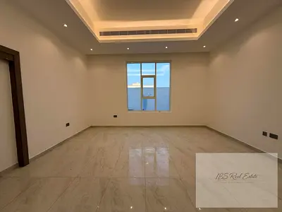 Outclass 2Bedroom Hall Proper Separate Kitchen Separate Washroom at Prime Location Near Courtyard Mall