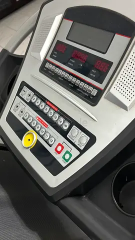 Used Treadmill - Working Console with Speed  Program Controls