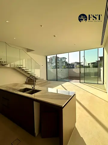 Rented | G+1 | 3 Bed+Maid| Middle Unit