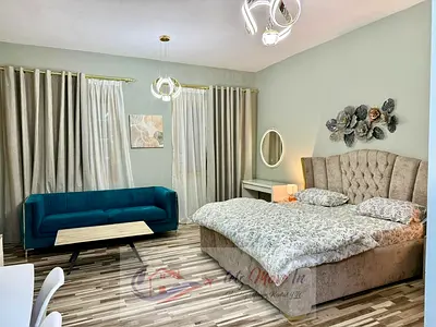Chic & Spacious Studio Apartment – Stylish Design + Full Amenities