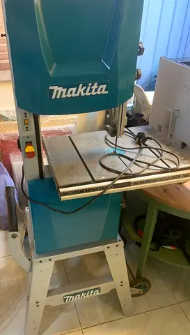 Band Saw 305mm (Used MAKITA LB1200F)